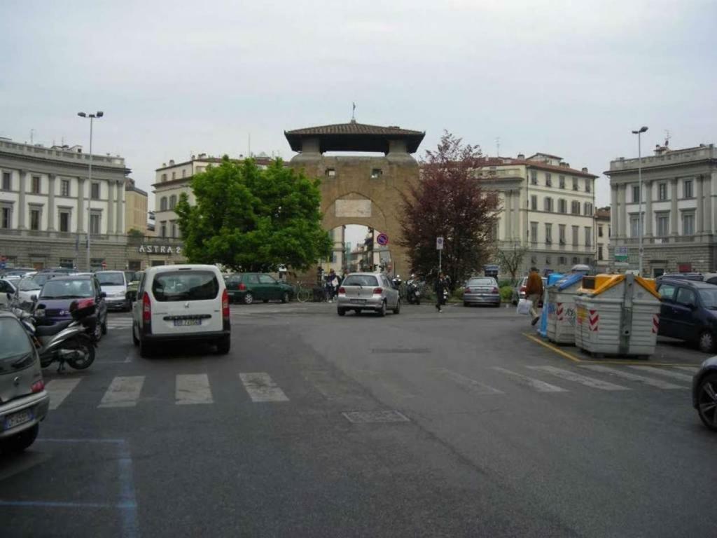 Appartamento Luna 36 In Centro A Firenze Екстер'єр фото